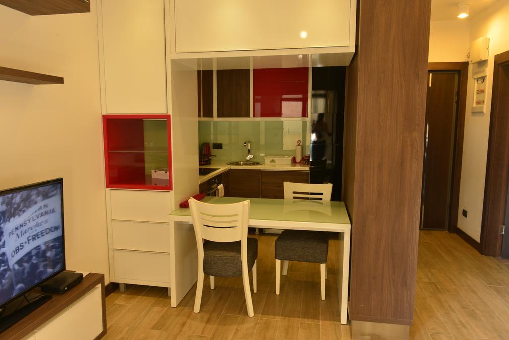 Studio Apartment Picasso Belgrado Buitenkant foto