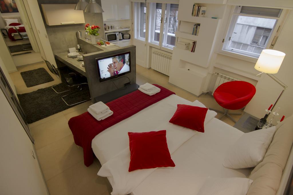 Studio Apartment Picasso Belgrado Buitenkant foto